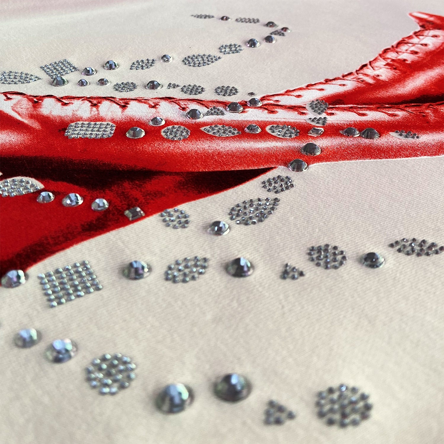 Red Boots Cream Sweat